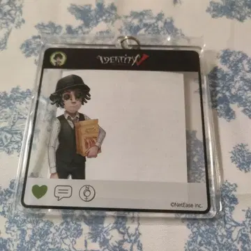 Identity V 아크릴 키링 제5인격 탐광자 난자타운