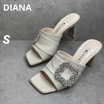 새상품급! 현행 모델 DIANA 다이애나 비쥬 버클 뮬 슬라이드인 S