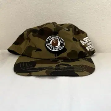 APES 카모 패턴 캡
