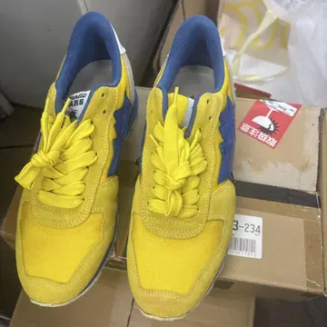 아틀란틱 스타스 스니커즈