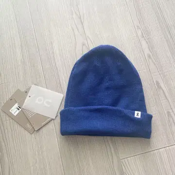 on 메리노 비니 Merino Beanie 인디고