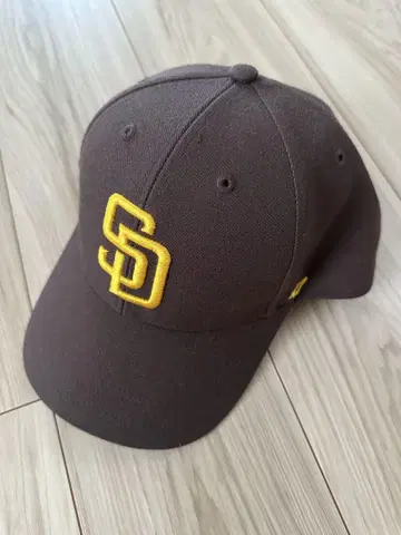 PADRES 캡