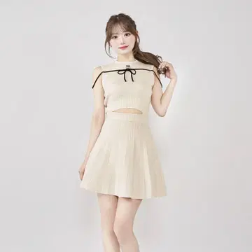 Darich 허리 오픈 스트링 니트 미니 원피스