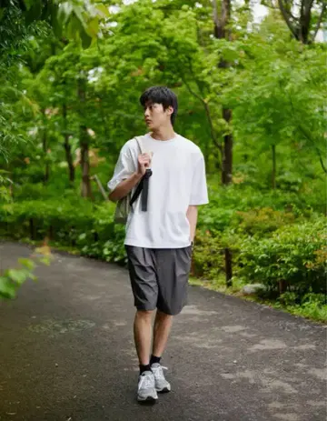 PUBLIC TOKYO 극, 변색 없는 티셔츠