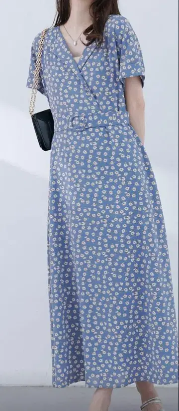 natural couture WEB 한정판 트라이앵글 컬러 원피스