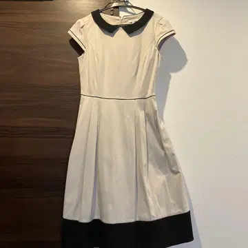 TOCCA 토카 절개 원피스 반팔 0