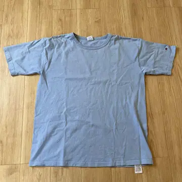 Champion 라이트 블루 티셔츠 T1011