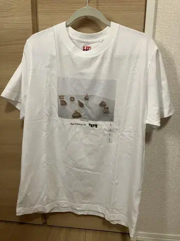 UNIQLO Tate EdgarCalel (에드가 카렐) L 사이즈 1매