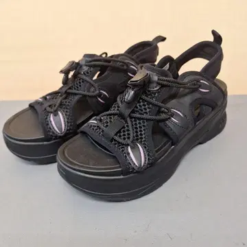오리엔탈 트래픽 메쉬 통굽 샌들 M 23-23.5cm 블랙