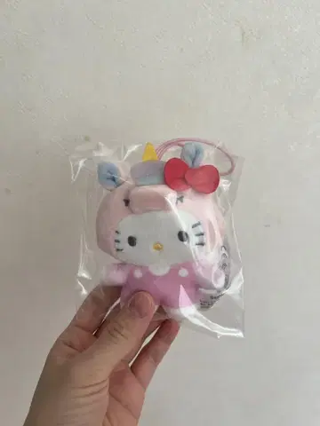 헬로키티 시크릿 마스코트 유니콘 후드