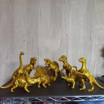 골드 컬러 공룡 소프트 비닐 피규어 8개 세트