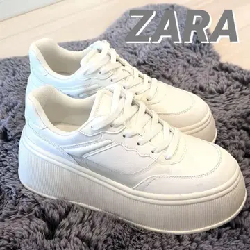 [새상품] ZARA 통굽 스니커즈 38 (24.0cm)