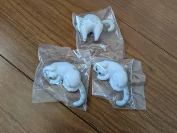 밤은 고양이와 함께 큐르가 가챠가챠
