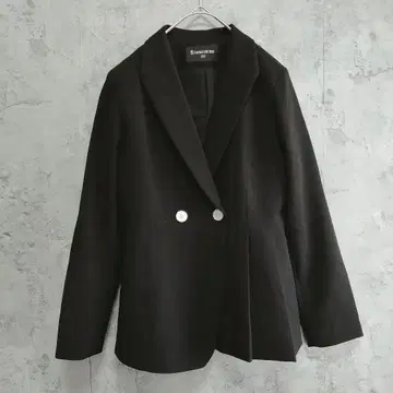 SMILE ORCHID 페플럼 플리츠 테일러드 자켓 스트레치