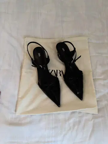 ZARA 가죽 키튼힐 슈즈 50TH ANNIVERSARY