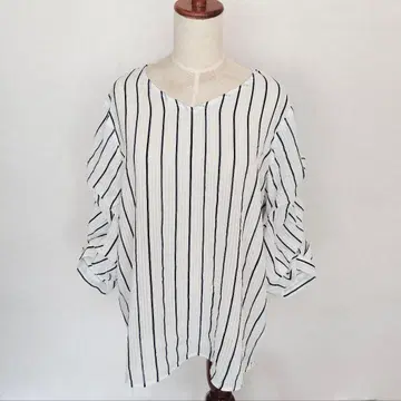 a.v.v 스트라이프 V넥 셔츠 XL