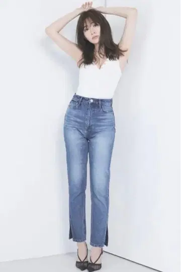 Herlipto Tokyo High Rise Jeans 24