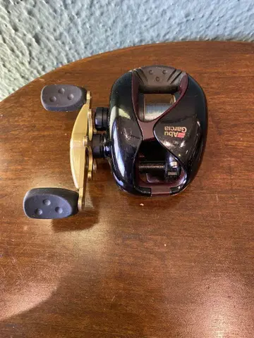 Abu Garcia MX200 베이트릴 블랙/금