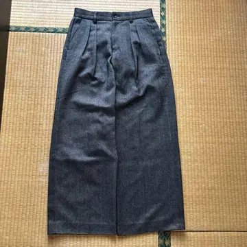 HARE 다크 그레이 플리츠 와이드 팬츠