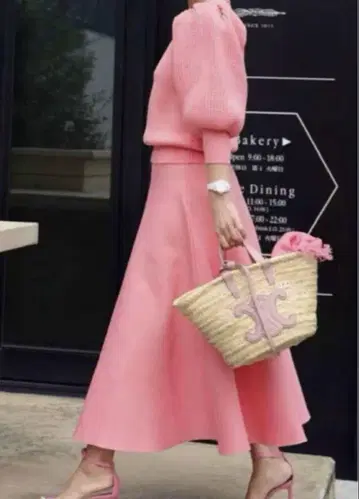 이데알루체 마가렛 스커트 새상품급