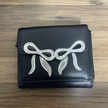 캐세리니 지갑 Casselini 모티브 월렛