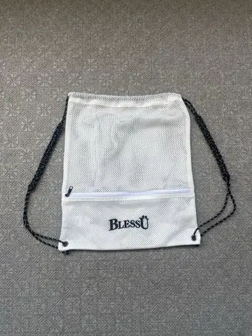 BLESSU 블레스유 냅색 화이트 즉시 완판 아이템