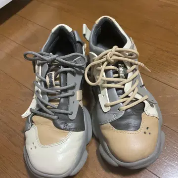 캐주얼 스니커즈 그레이/베이지