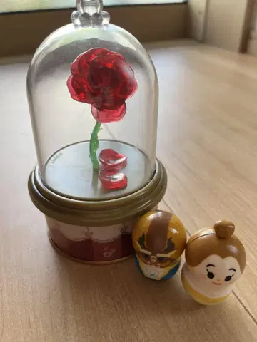 미녀와 야수 장미