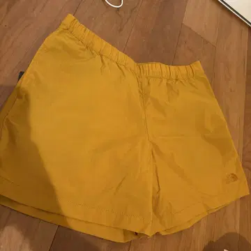 NBW42051 버티컬 숏팬츠 S 머스타드