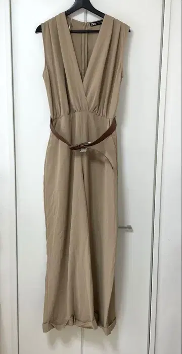 [새상품급] ZARA 올인원 점프수트 벨트 벨티드