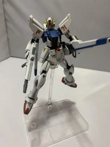 HGUC 건담 F91 도색 완료 완성품 기동전사 건담 F91