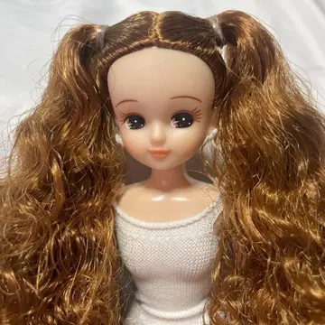 리카 캐슬 트윈테일