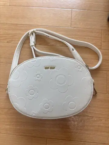 MARY QUANT 꽃무늬 숄더백