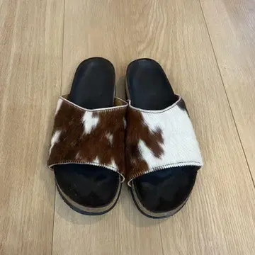 BOSABO 송치 샌들