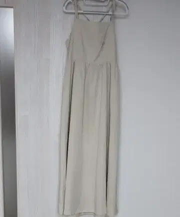 베이지 슬리브리스 롱 원피스 M