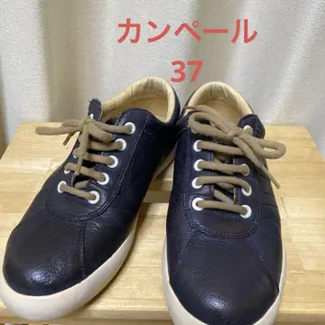 캠퍼 37 네이비 가죽 로우컷 스니커즈