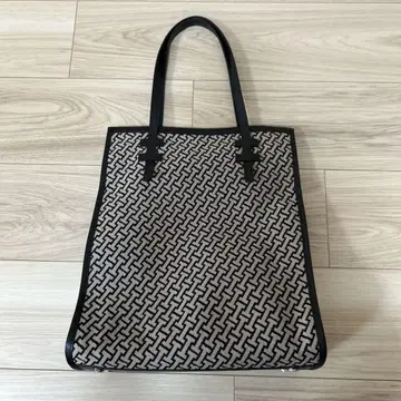 이아쿠치 모노그랑마 토트백