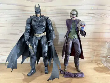 THE DARK KNIGHT TRILOGY PLAY ARTS 카이 배트맨