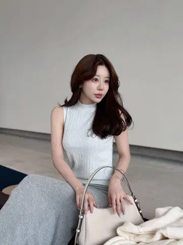 Qung krkr 스파클 슬리브리스 top 화이트