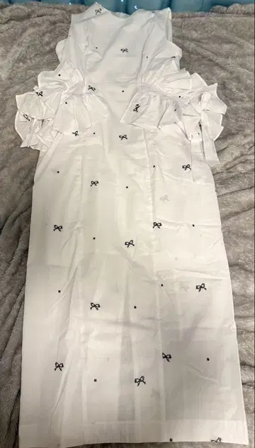 Bibiy. ELODIE FRILL DRESS WHITE