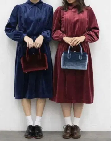 어디선가 본 듯한 원피스 빨간색