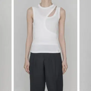 새상품급 hyke LAYERED TANK TOP