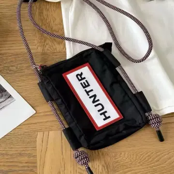 HUNTER 헌터 트래블 립스탑 폰 파우치 숄더백