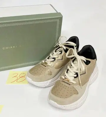 미사용 / 38 / 24cm 치아키 카타기리 관38