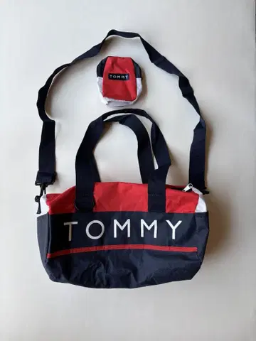 (미사용품) TOMMY HILFIGER의 원통형 보스턴 백