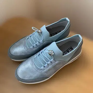 [미사용 새상품] EDWIN 여성용 스니커즈 (23.5cm)