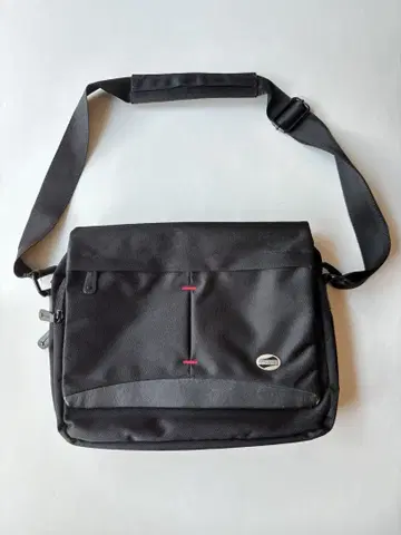 (미사용품) AMERICAN TOURISTER 사의 메신저 백