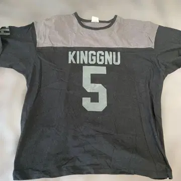 King Gnu 풋볼 t셔츠 XL 사이즈