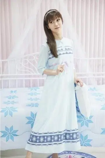 M 새상품 치하루 디즈니 룸웨어 파자마 엘사 Disney