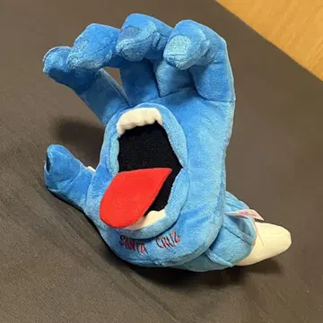 니키 x 산타크루즈 스크리밍핸드 봉제 인형 25cm